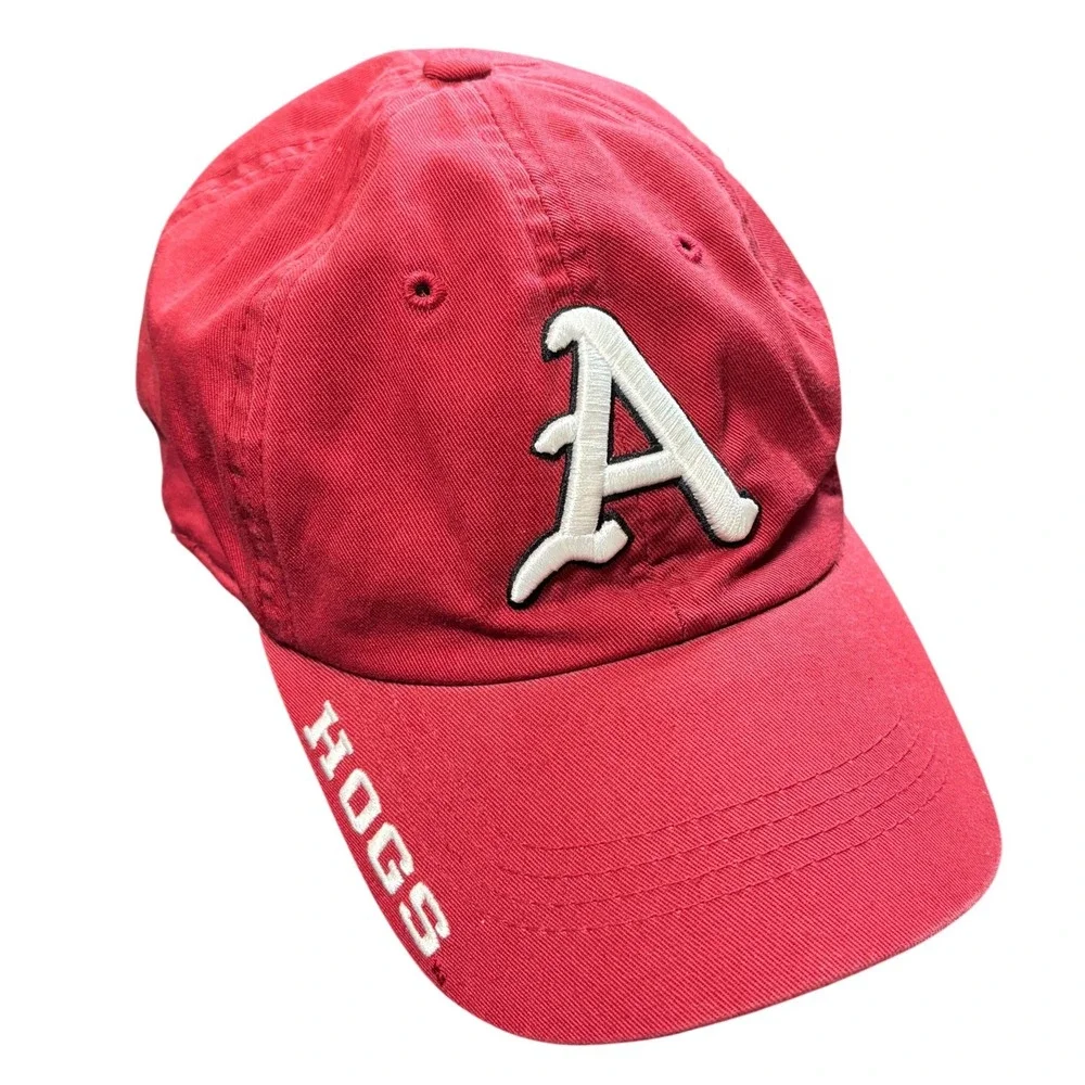 Russell Unisex Cotton Baseball Cap Arkansas Hoggs Razorbacks OSFM Red